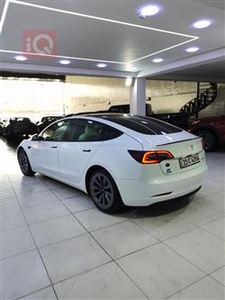 تێسلا مۆدێل 3